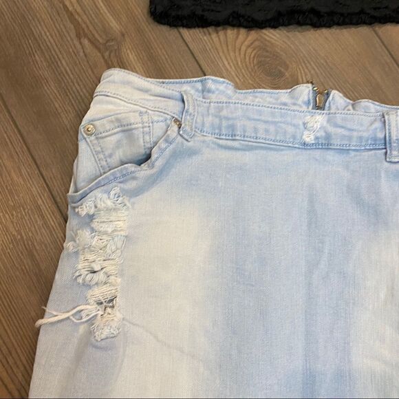 Roca Wear Distressed Faded Denim Midi Skirt 9/10 - Picture 3 of 11